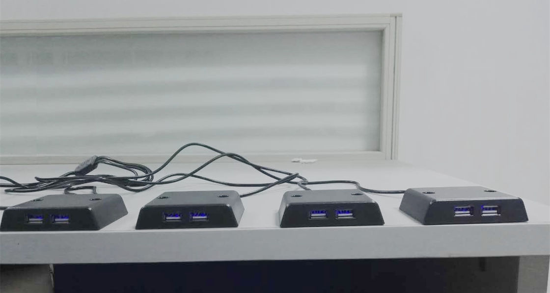 2개의 항구 USB 위탁 힘 접합기, 다기능 USB 충전기 휴대용 지상 산