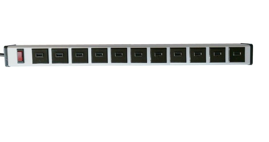 가정/상업적인 사용을 위한 큰 파도 보호를 가진 배수 11 usb 포트 힘 지구